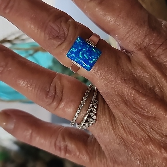 Blue Fire Opal Sterling Silver Ring 🔥 💙 - Picture 12 of 12